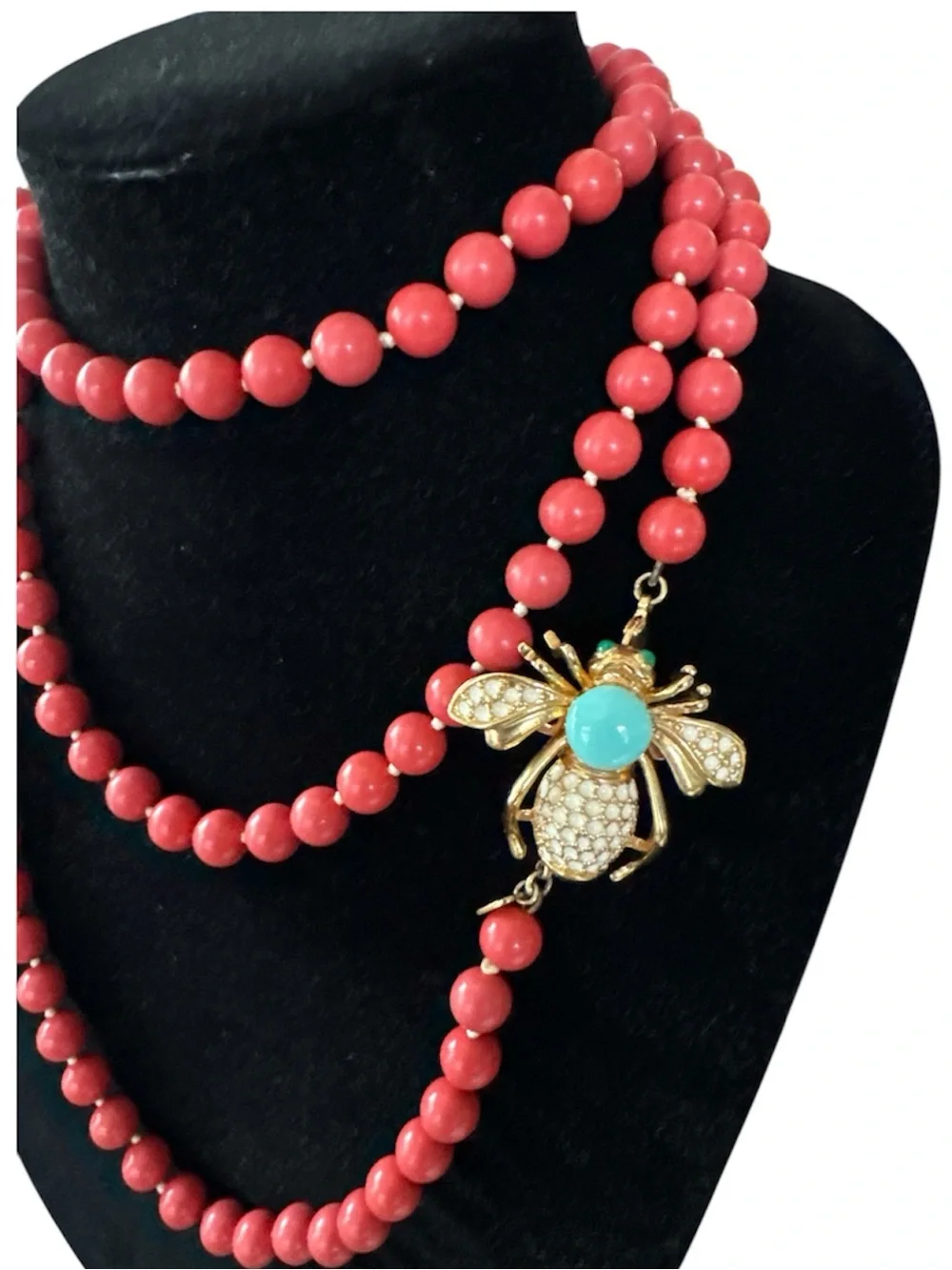 Stella & Dot La Coco coral tone beads Bee brooch charm EUC
